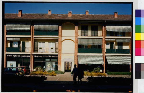 Meda - cascina Maria Meda o "Di Piocc"- edificio in linea