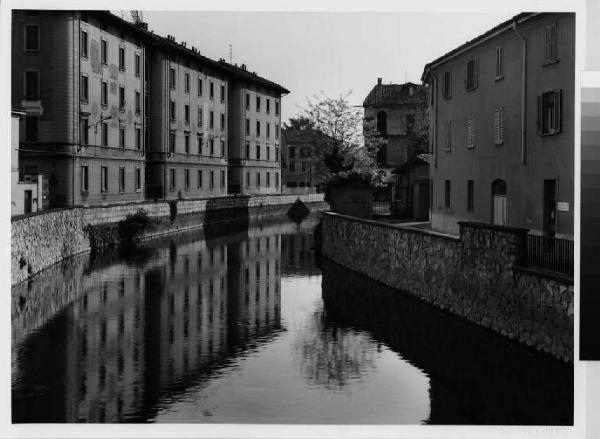 Monza - fiume Lambro - via Spalto Piodo - abitazioni