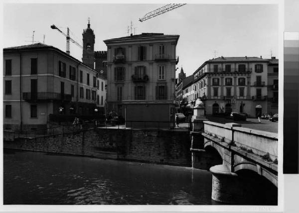 Monza - fiume Lambro - ponte dei Leoni - centro urbano