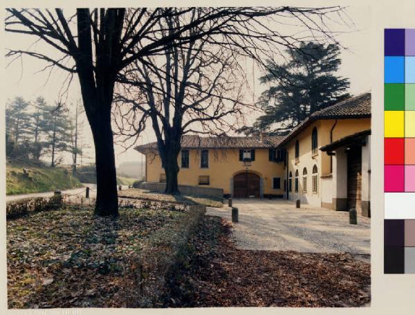 Bernareggio - villa Biffi Rogorini - giardino - piazza