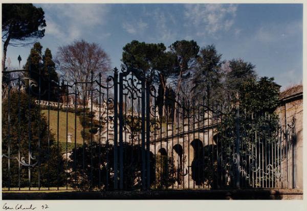 Arcore - via Monte Grappa - giardino - villa Ravizza - cancello