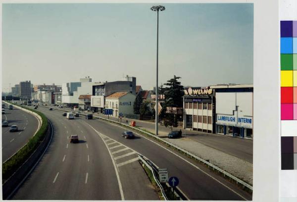 Lissone - autostrada - edifici - mobilifici