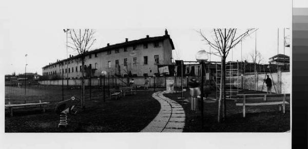 Caponago - giardini pubblici - cascine