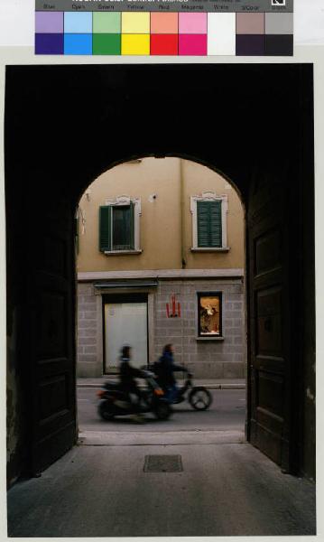 Seregno - corso del Popolo 25 - palazzo Castelli - portone