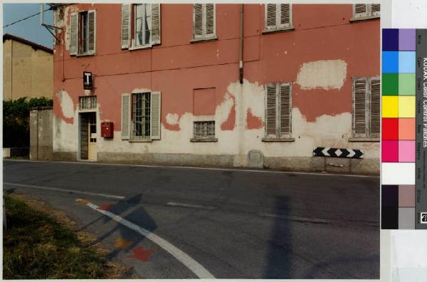 Mezzago - cascina Orobona - strada