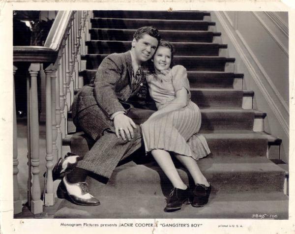 Scena del film "Il figlio del gangster" - regia di William Nigh - 1938 - attori Lucy Gilman e Jackie Cooper