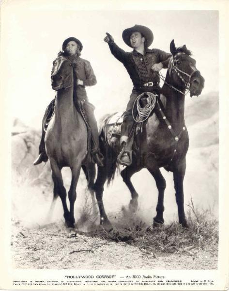 Scena del film "Hollywood Cowboy" - regia Ewing Scott - 1937 - attori George O'Brien e Cecilia Parker