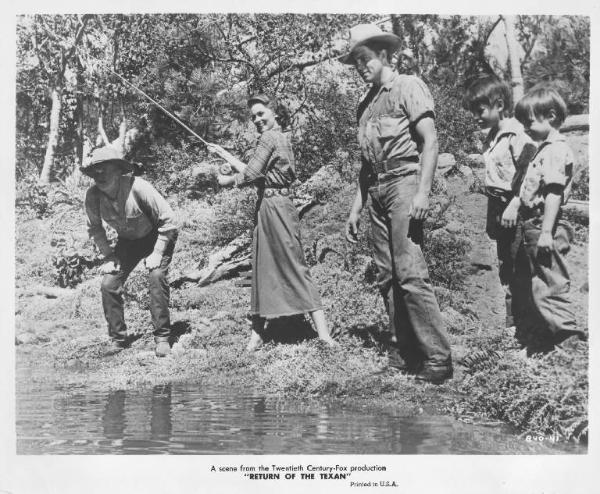 Scena del film "Il figlio di Texas" - regia Delmer Daves - 1952 - attori Joanne Dru e Dale Robertson