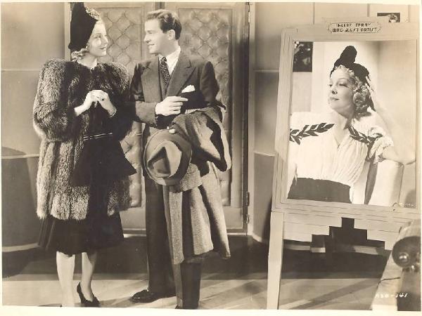 Scena del film "Al di là del domani" - regia A. Edward Sutherland - 1940 - attori Helen Vinson e Richard Carlson
