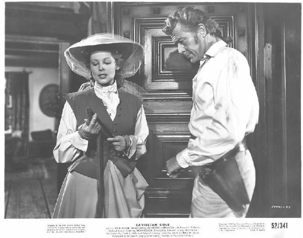 Scena del film "L'oro dei Caraibi" - regia Edward Ludwig - 1952 - attrice Arlene Dahl