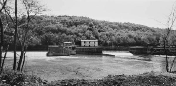 Fiume Chiese - sbarramento di Cantrina - struttura di presa