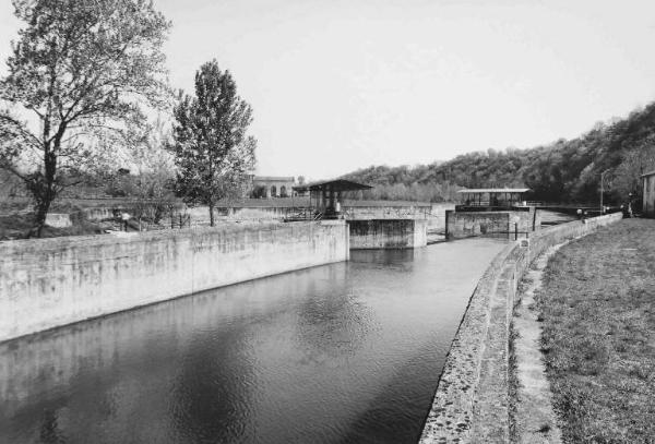 Fiume Chiese - sbarramento di Cantrina - canale