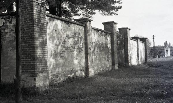 Viadana - Cimitero Israelitico - Via Paraluppa - Esterno