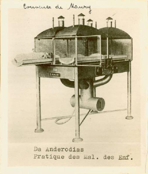 Disegno - Incubatrice di S. Maury, illustrazione tratta da Marfan, Anderodias, Cruchet "La Pratique des Maladies des Enfants"