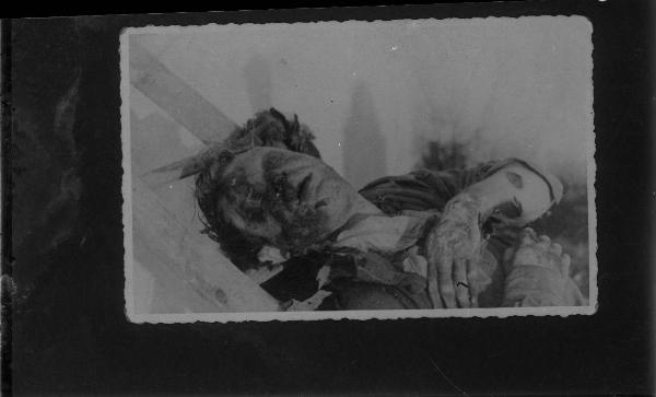 Seconda guerra mondiale - Cadavere - Donna
