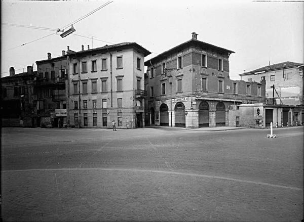 Mantova - Piazza Cavallotti