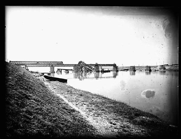 Ponte ferroviario sull'Adige