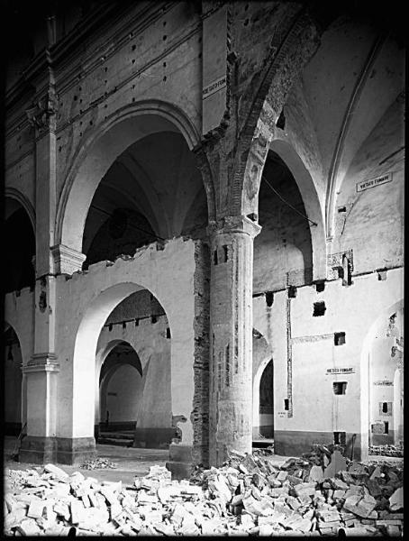 Mantova - Chiesa di San Francesco - Navata maggiore