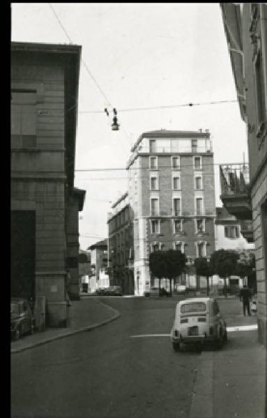 Milano - Quartiere Dergano - Via Guerzoni - Via Ciaia - Via Davanzati