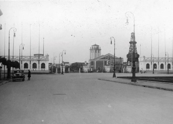 Fiera di Milano - Entrata di piazza Giulio Cesare