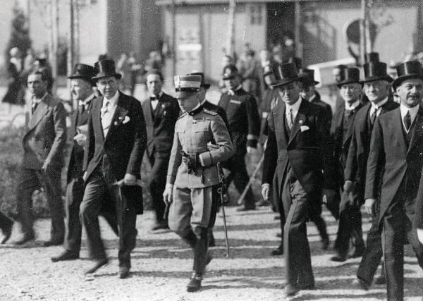 Fiera di Milano - Campionaria 1931 - Visita del duca di Bergamo Adalberto di Savoia