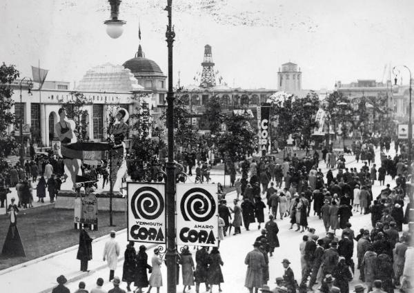 Fiera di Milano - Campionaria 1931 - Viale dell'industria