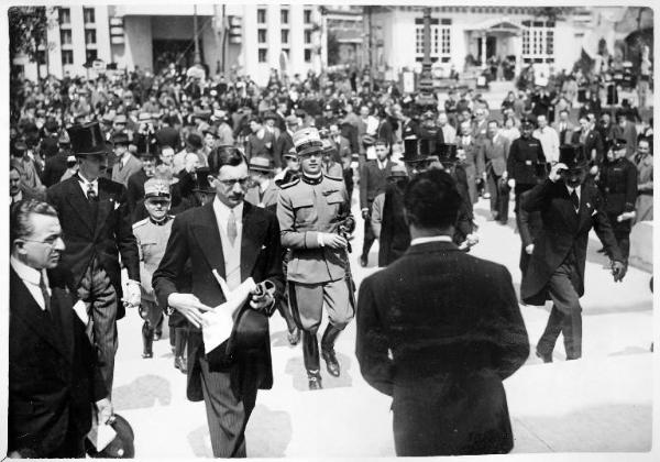 Fiera di Milano - Campionaria 1931 - Visita del principe di Piemonte Umberto II di Savoia