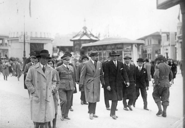 Fiera di Milano - Campionaria 1931 - Visita del ministro dell'aeronautica Italo Balbo