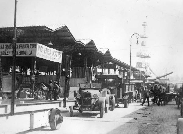 Fiera di Milano - Campionaria 1931 - Trasporto di merci