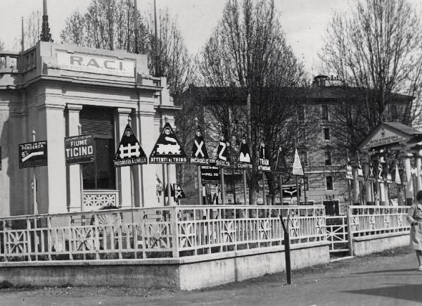 Fiera di Milano - Campionaria 1931 - Mostra internazionale per la sicurezza del traffico stradale