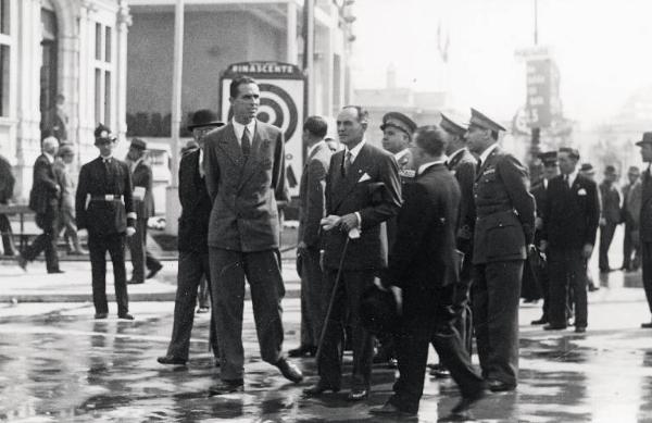 Fiera di Milano - Campionaria 1934 - Visita del duca di Aosta Amedeo di Savoia