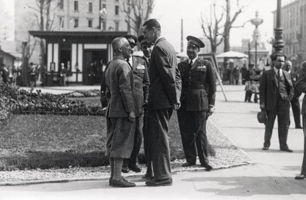 Fiera di Milano - Campionaria 1934 - Visita del duca di Aosta Amedeo di Savoia