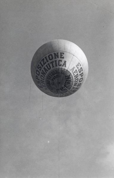 Fiera di Milano - Campionaria 1934 - Pallone pubblicitario dell'Esposizione aeronautica