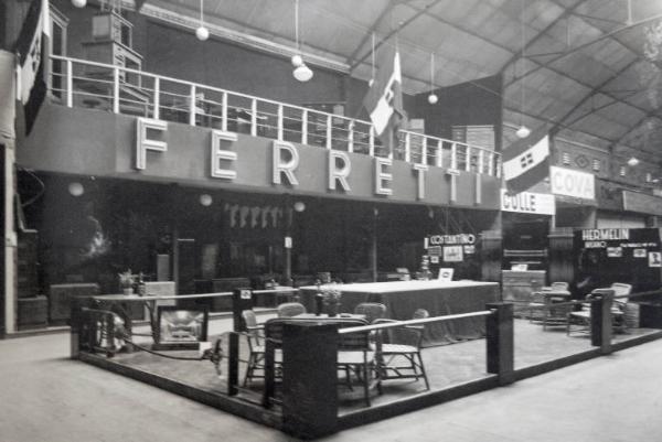 Fiera di Milano - Campionaria 1934 - Padiglione del mobilio - Sala interna