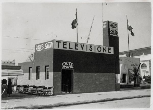 Fiera di Milano - Campionaria 1934 - Padiglione della SAFAR (Società anonima fabbrica apparecchi radiofonici) - Esterno