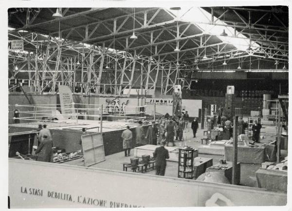 Fiera di Milano - Campionaria 1934 - Padiglione dello sport - Interno - Allestimento