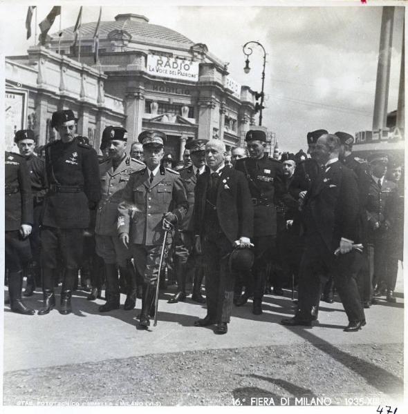 Fiera di Milano - Campionaria 1935 - Visita del Re Vittorio Emanuele III