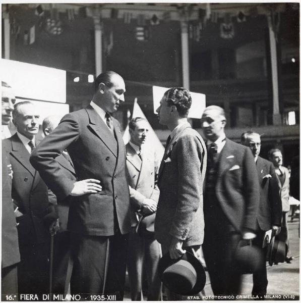 Fiera di Milano - Campionaria 1935 - Visita del duca di Spoleto Aimone di Savoia