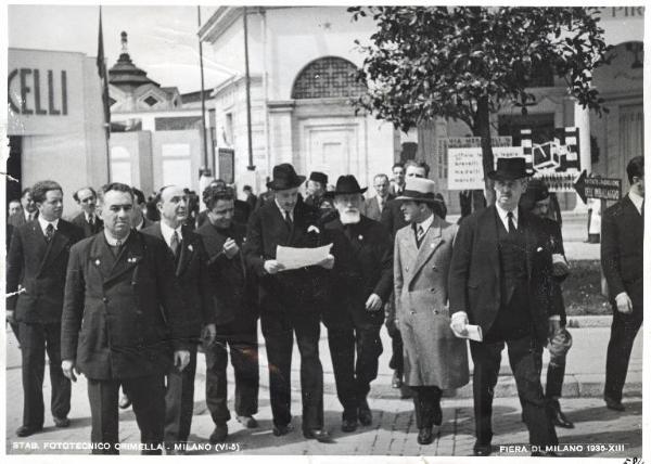 Fiera di Milano - Campionaria 1935 - Visita di Alfonso XIII di Borbone