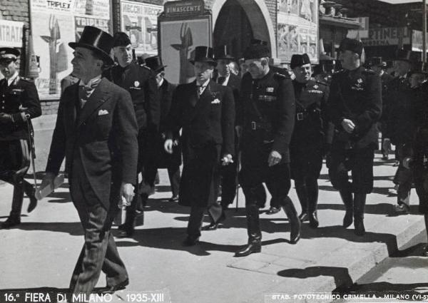 Fiera di Milano - Campionaria 1935 - Visita dell'ambasciatore francese in occasione della Giornata delle nazioni