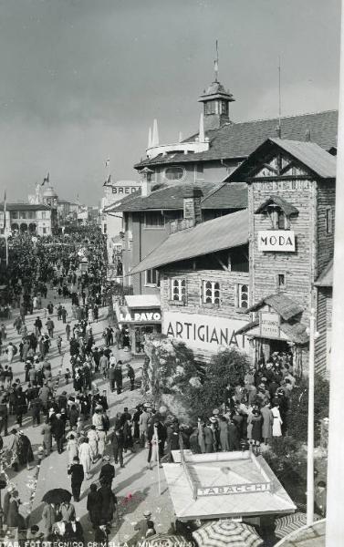 Fiera di Milano - Campionaria 1935 - Viale dell'industria