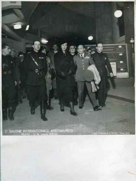 Fiera di Milano - Salone internazionale aeronautico 1935 - Visita di Maria José di Savoia principessa di Piemonte