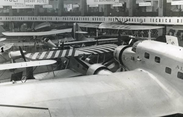 Fiera di Milano - Salone internazionale aeronautico 1935 - Sezione italiana