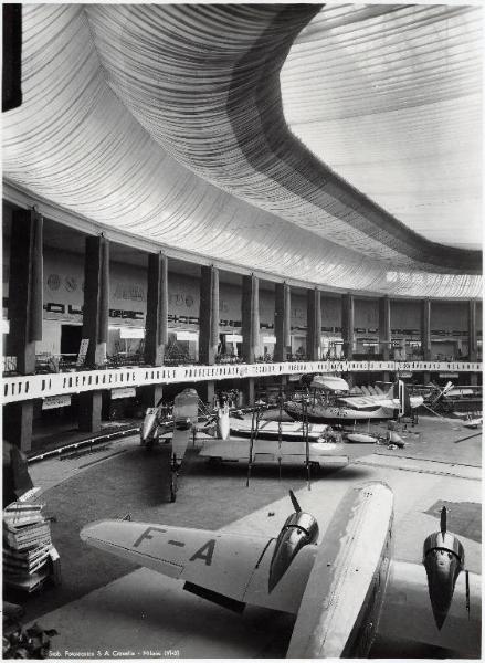 Fiera di Milano - Salone internazionale aeronautico 1935 - Lavori di allestimento