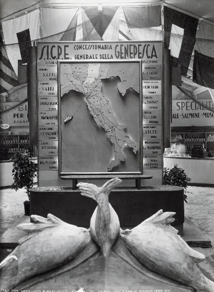 Fiera di Milano - Campionaria 1936 - Padiglione della zootecnica - Sala della Genepesca (Compagnia generale italiana della pesca)