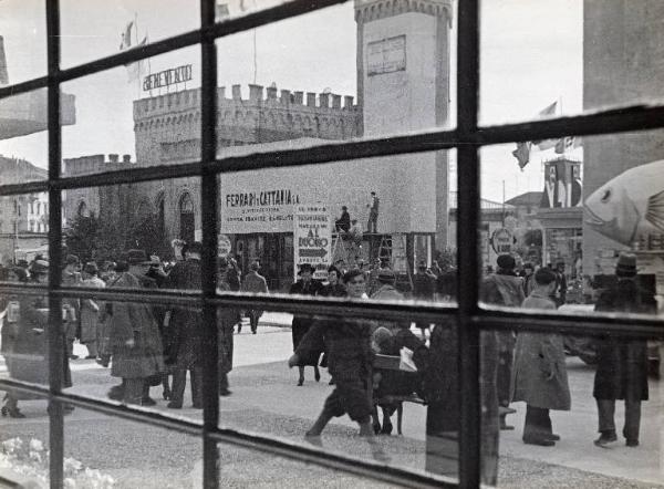 Fiera di Milano - Campionaria 1936 - Viale del commercio