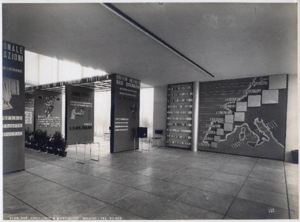 Fiera di Milano - Campionaria 1936 - Padiglione dell'INA (Istituto nazionale assicurazioni) - Sala interna