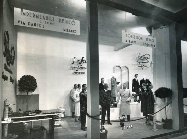 Fiera di Milano - Campionaria 1937 - Padiglione dei tessili e dell'abbigliamento - Stand delle confezioni RENCO