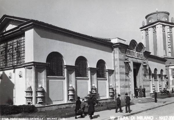 Fiera di Milano - Campionaria 1937 - Padiglione delle industrie chimiche - Esterno