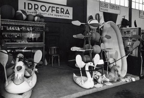 Fiera di Milano - Campionaria 1937 - Padiglione dello sport - Stand